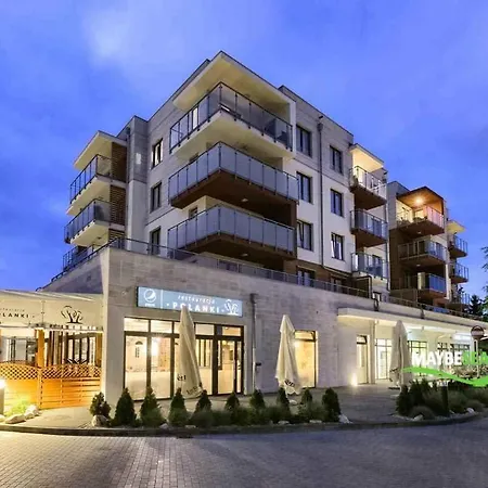 Maybesea Polanki Park Premium Apartment