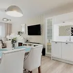 Apartment Maybesea Polanki Park Premium