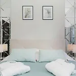 Maybesea Polanki Park Premium Apartment