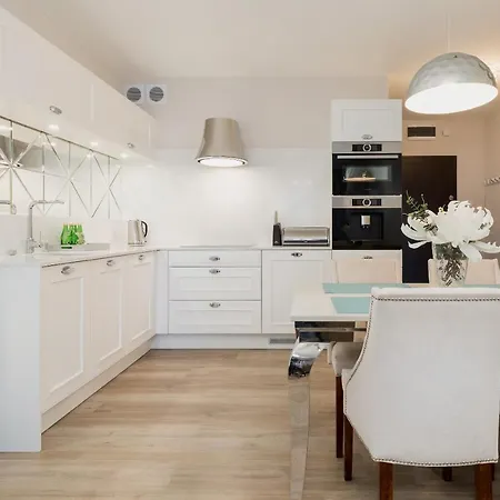 Maybesea Polanki Park Premium Apartman *