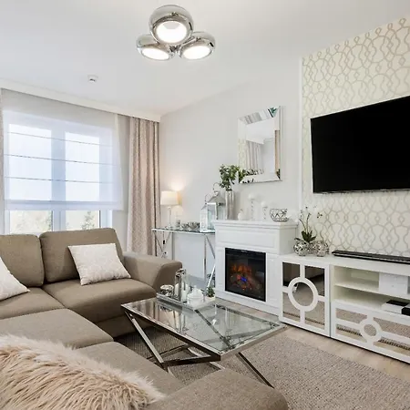 Maybesea Polanki Park Premium Daire